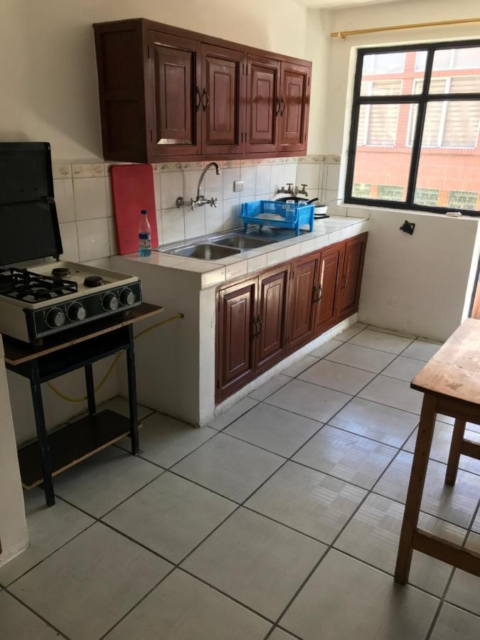 Albergue Camry Backpackers佳美背包客旅馆 Cuenca Bagian luar foto