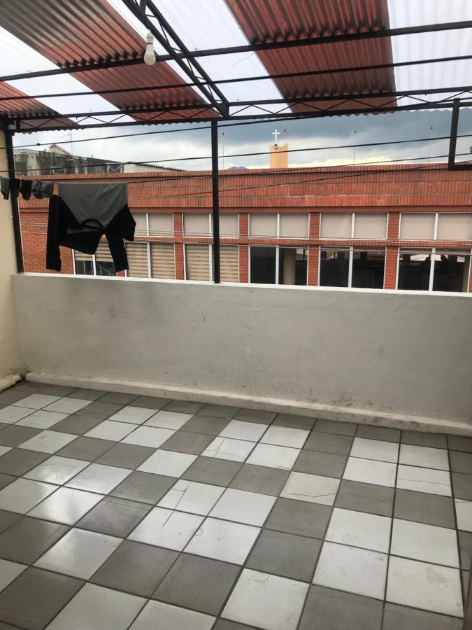 Albergue Camry Backpackers佳美背包客旅馆 Cuenca Bagian luar foto