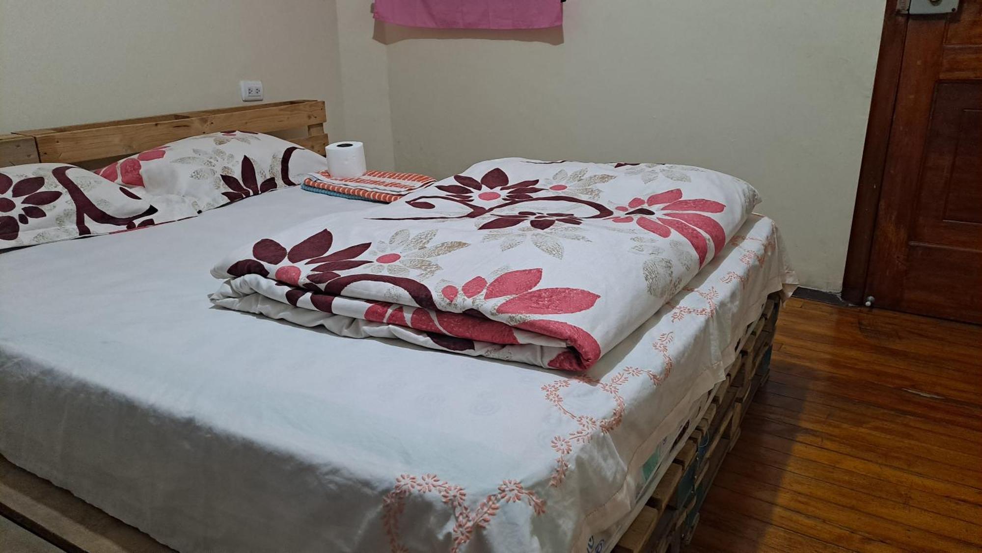 Albergue Camry Backpackers佳美背包客旅馆 Cuenca Bagian luar foto