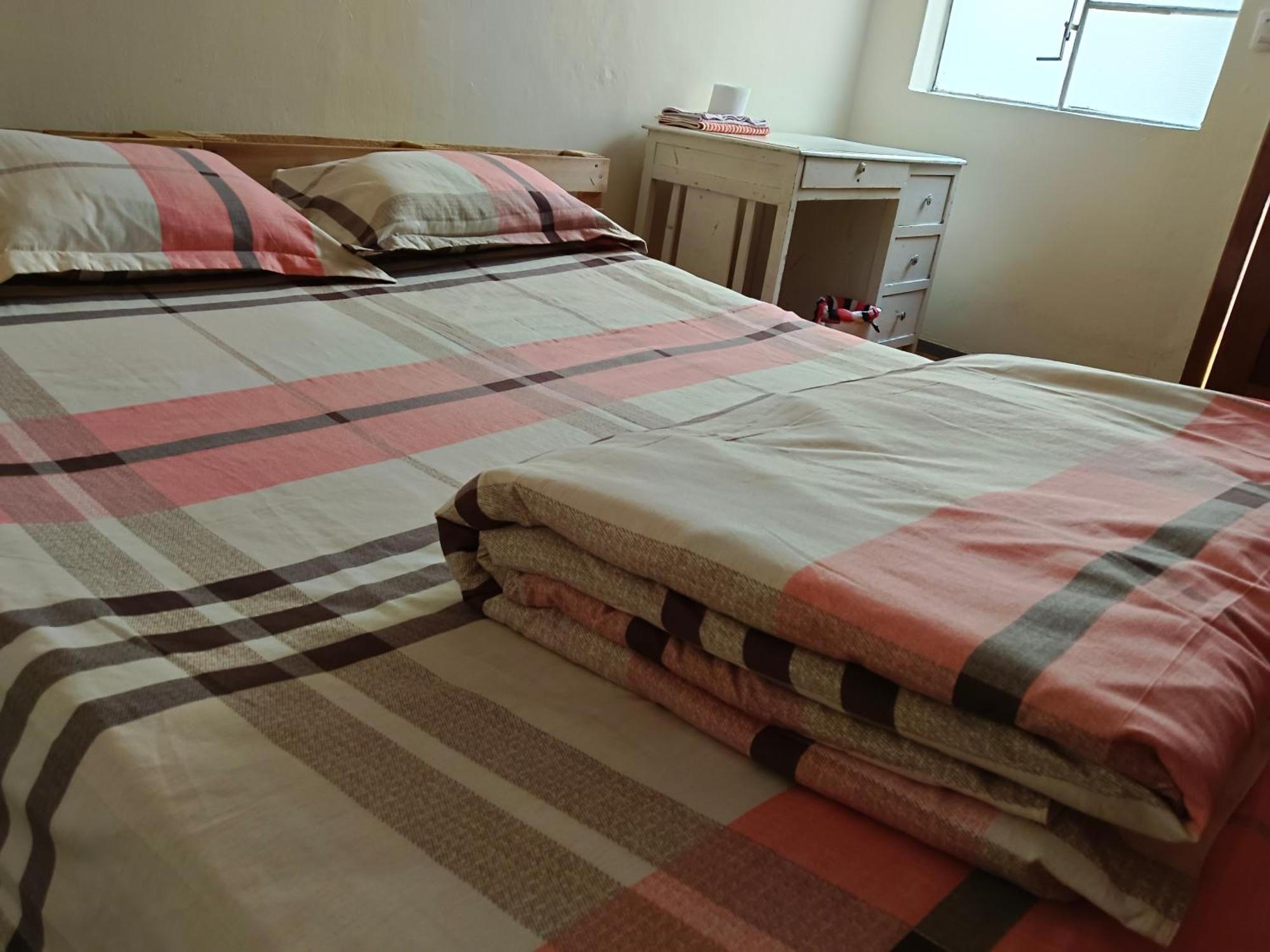 Albergue Camry Backpackers佳美背包客旅馆 Cuenca Bagian luar foto