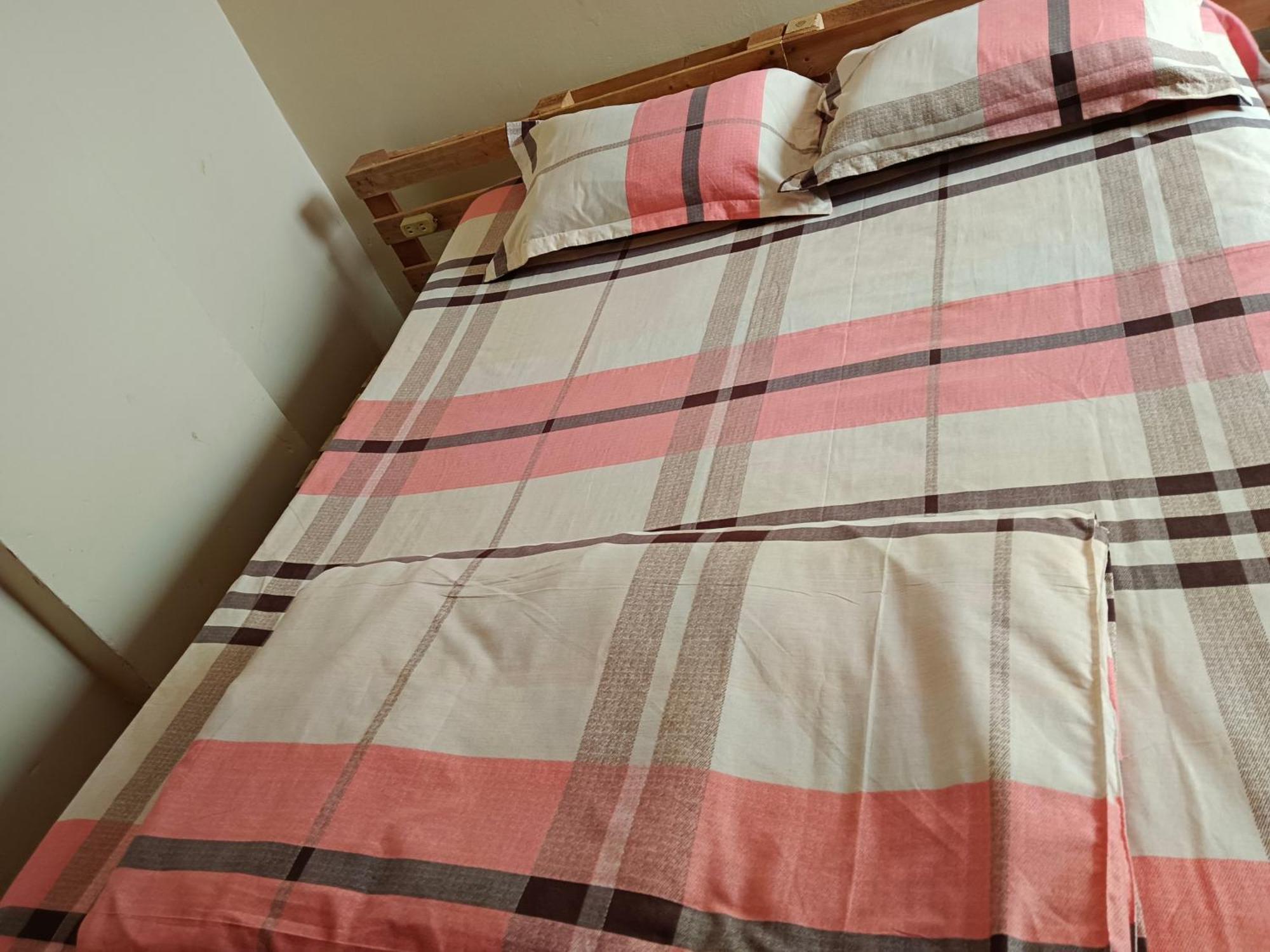 Albergue Camry Backpackers佳美背包客旅馆 Cuenca Bagian luar foto